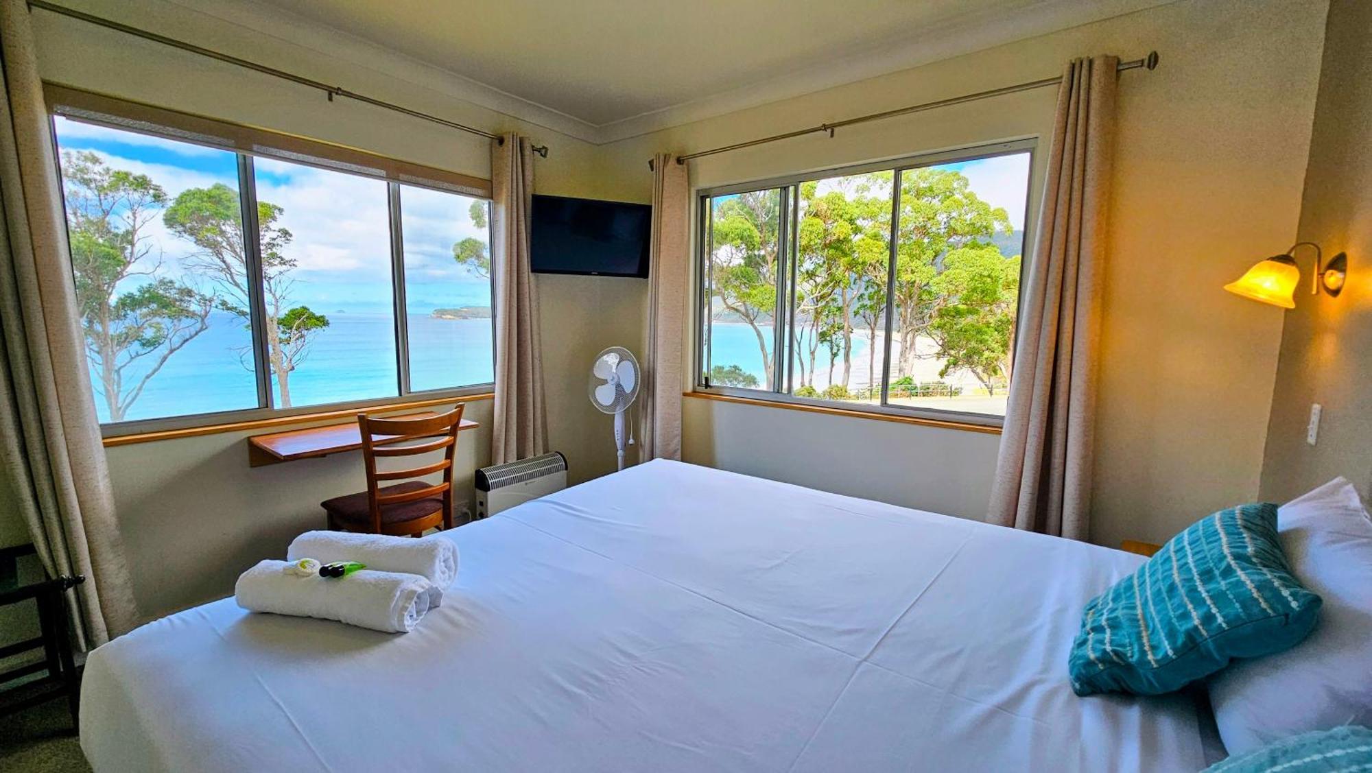 Lufra Beachside Hotel Eaglehawk Neck Phòng bức ảnh