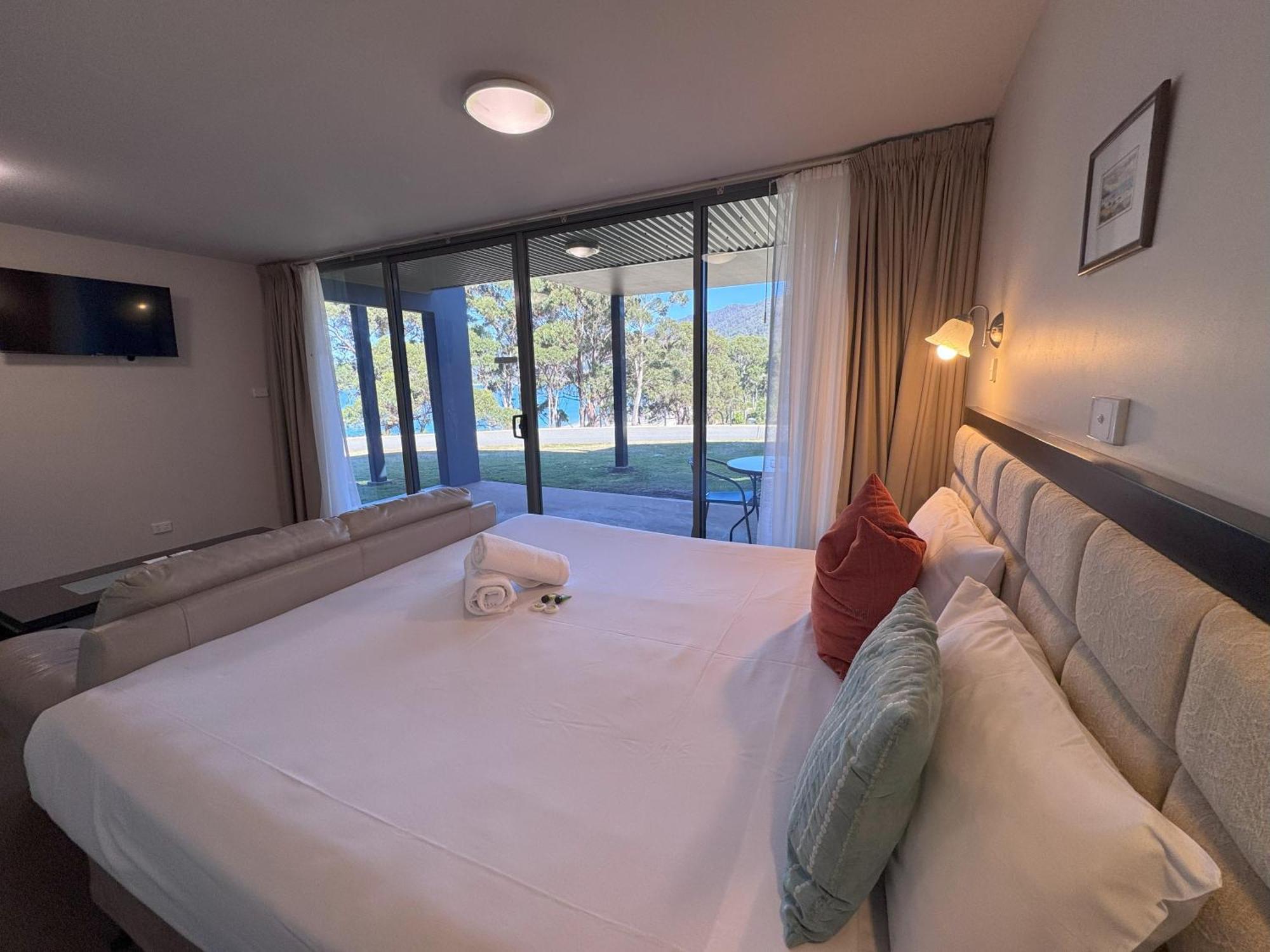 Lufra Beachside Hotel Eaglehawk Neck Phòng bức ảnh